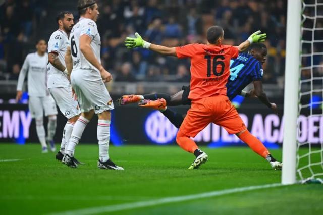 1759619748205056338.jpg 1759619735233.jpg