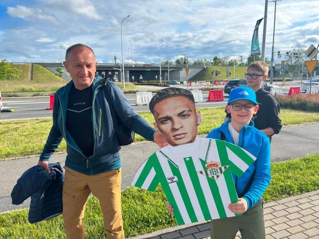 1748483513068019475.jpg WechatIMG17.jpg