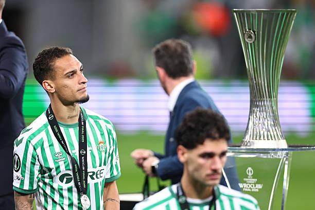 1748479720489076126.jpg 2216900405-612x612.jpg