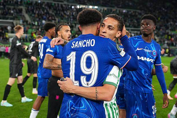 1748479735471029201.jpg 2217552239-612x612.jpg