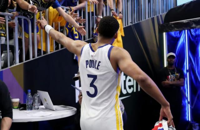 开云官方-无关紧要且低效 被勇士放弃的普尔保住克雷的位置